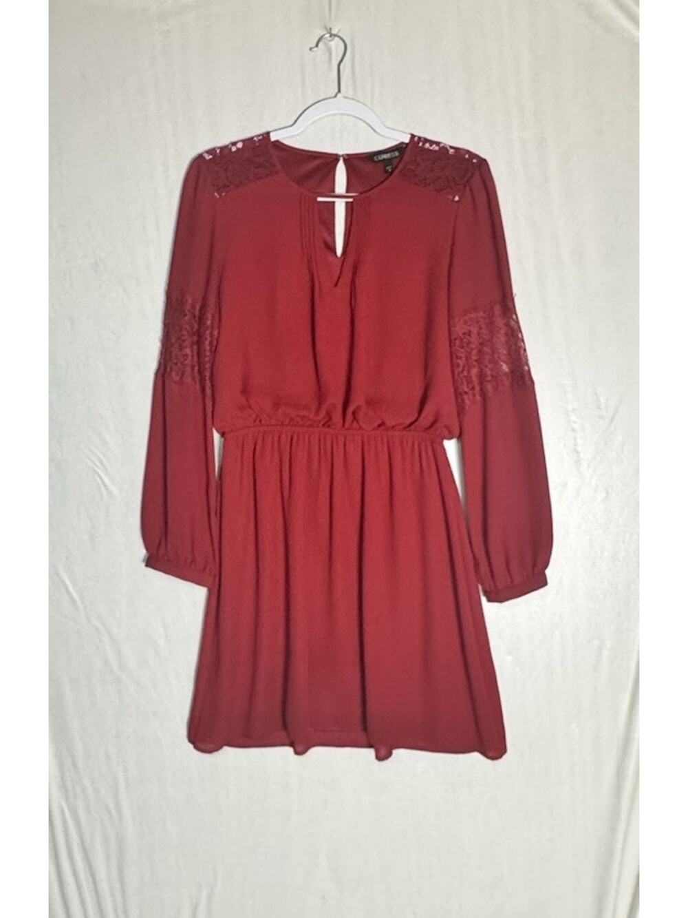 Express Womens Red Lace Chiffon Dress Coquette Feminine Romantic Valentine Sz M
